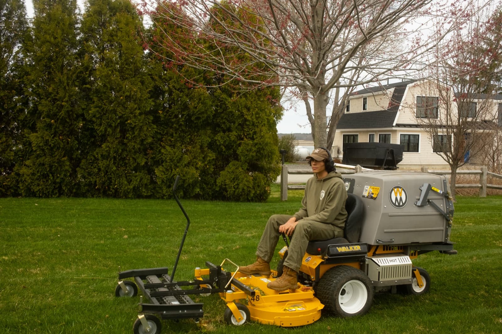 Commercial grounds maintenance in Southern Maine