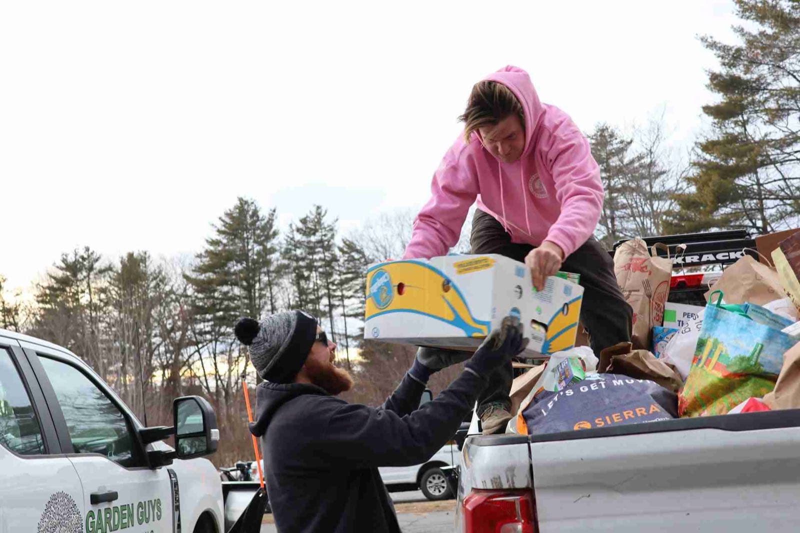 Garden Guys food drive volunteers